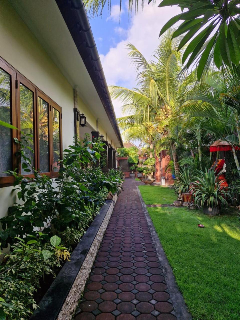 Sari Ayuning Nusa Guest House Nusa Lembongan  Luaran gambar